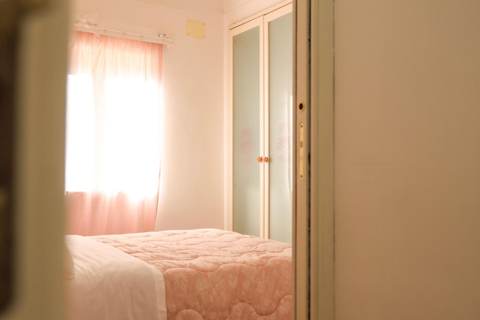 Grace'S Home In The City Center 나폴리 외부 사진